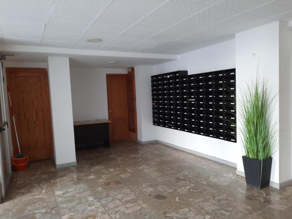 Happy Loix Apartamento Wifi Aa Benidorm Exterior foto