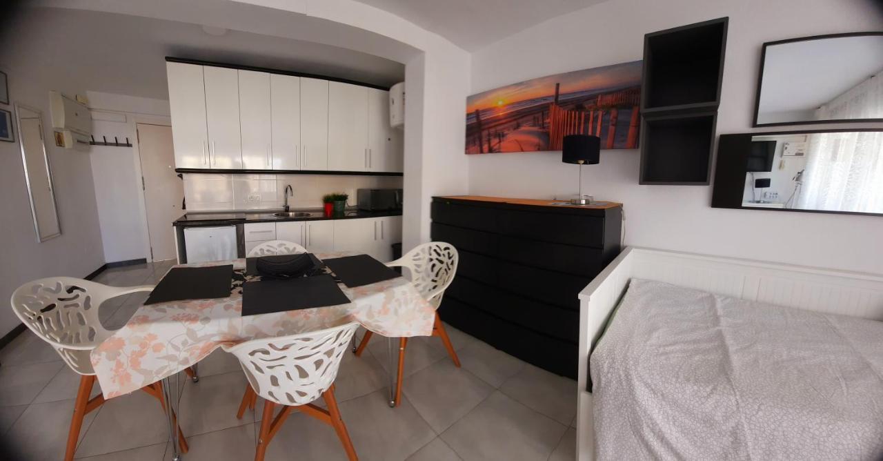 Happy Loix Apartamento Wifi Aa Benidorm Exterior foto