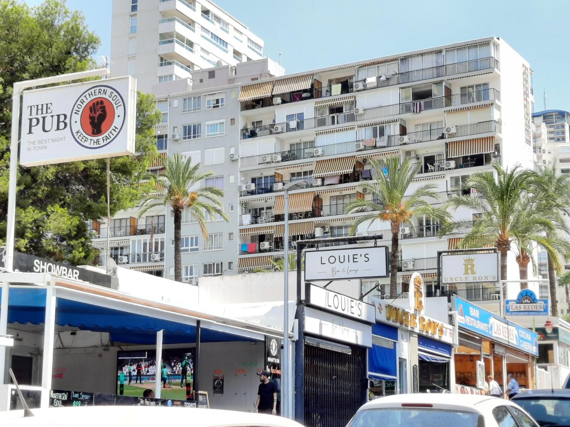 Happy Loix Apartamento Wifi Aa Benidorm Exterior foto